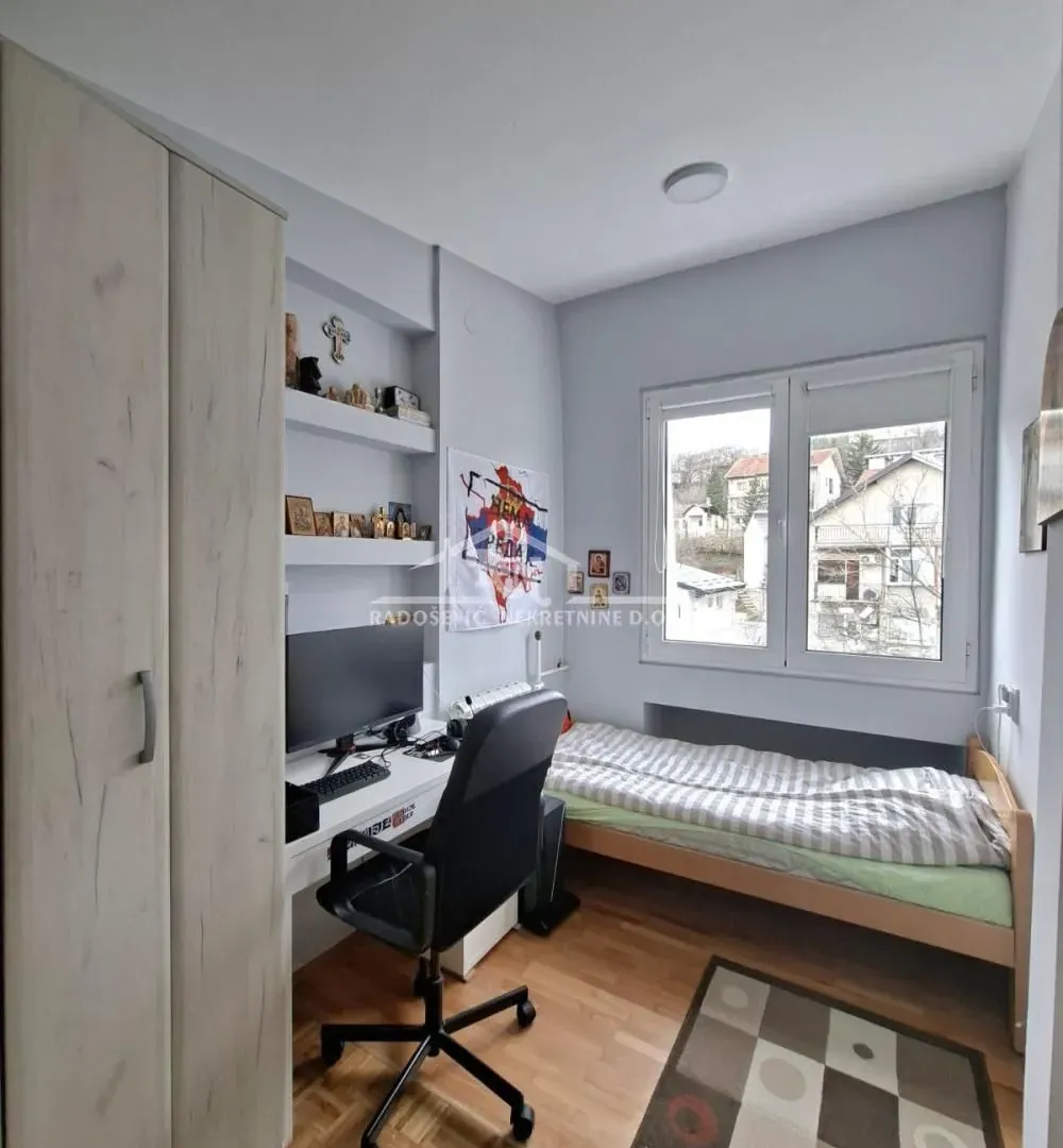 Prodaja, trosoban stan, 63m², Rakovica, Beograd