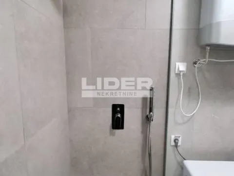 Prodaja, stan, 35m², Vračar Centar, Vračar Sve Podlokacije - image 2