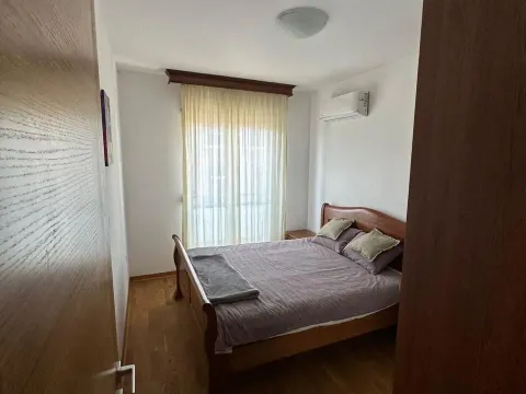 Rent, two bedroom apartment, 64m², City Kvart, Podgorica - image 18
