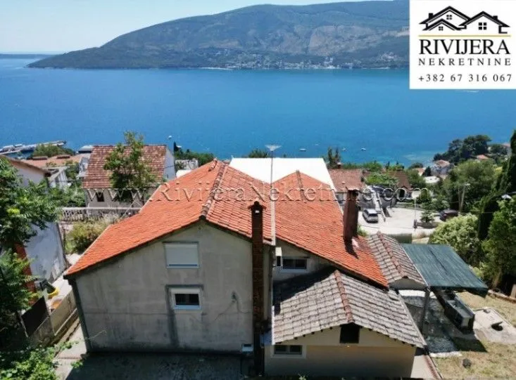 Prodaja, kuća, 220m², Centar, Herceg Novi