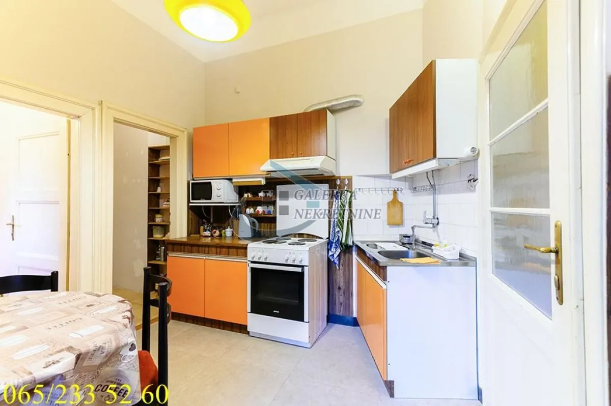 Rent, four bedroom apartment, 113m², Stari Grad, Beograd