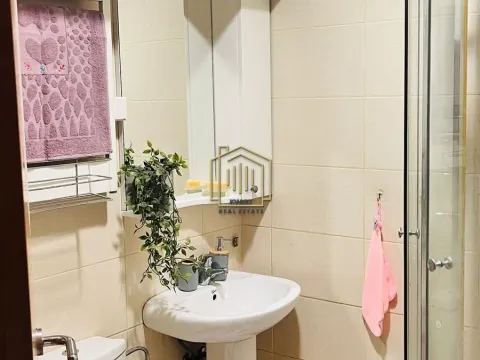 Izdavanje, dvosoban stan, 70m², Pobrežje, Podgorica - image 7