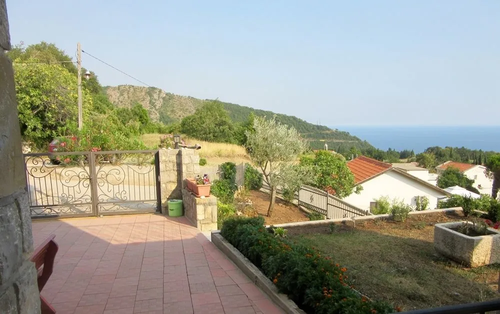 Sale, house, 197m², Reževići, Budva