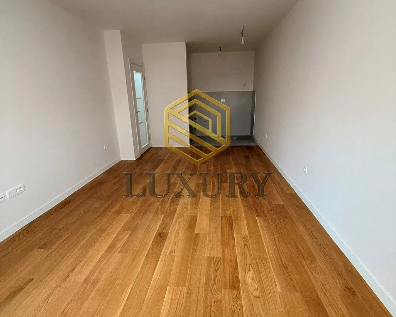 Rent, one bedroom apartment, 49m², Central Point, Podgorica