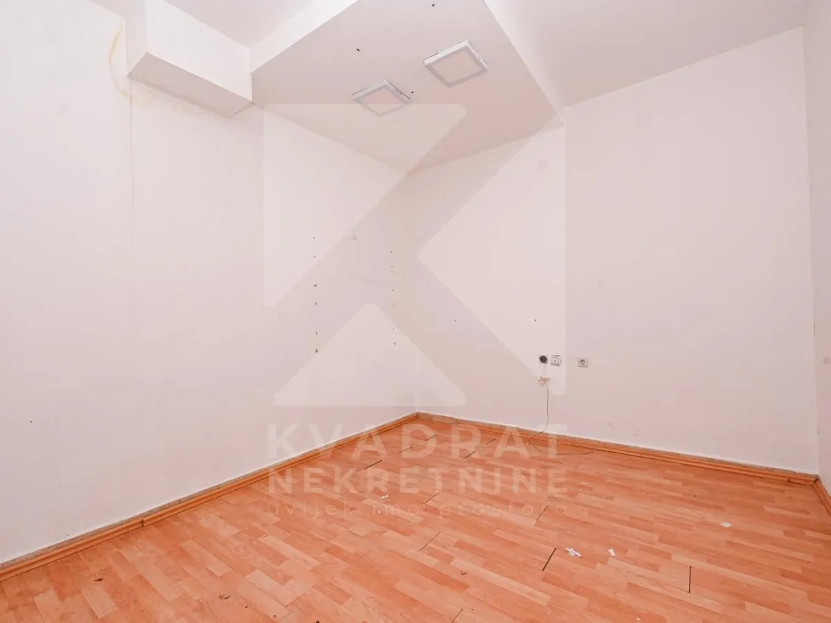 Rent, office space, 60m², Stara Varoš, Podgorica