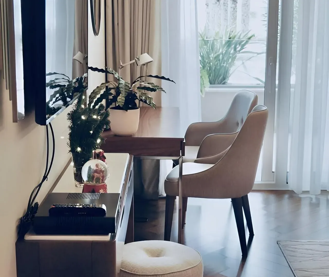 Prodaja, dvosoban stan, 185m², Tivat, Crna Gora