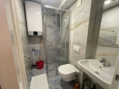 Izdavanje, jednosoban stan, 35m², Budva, Crna Gora - image 3