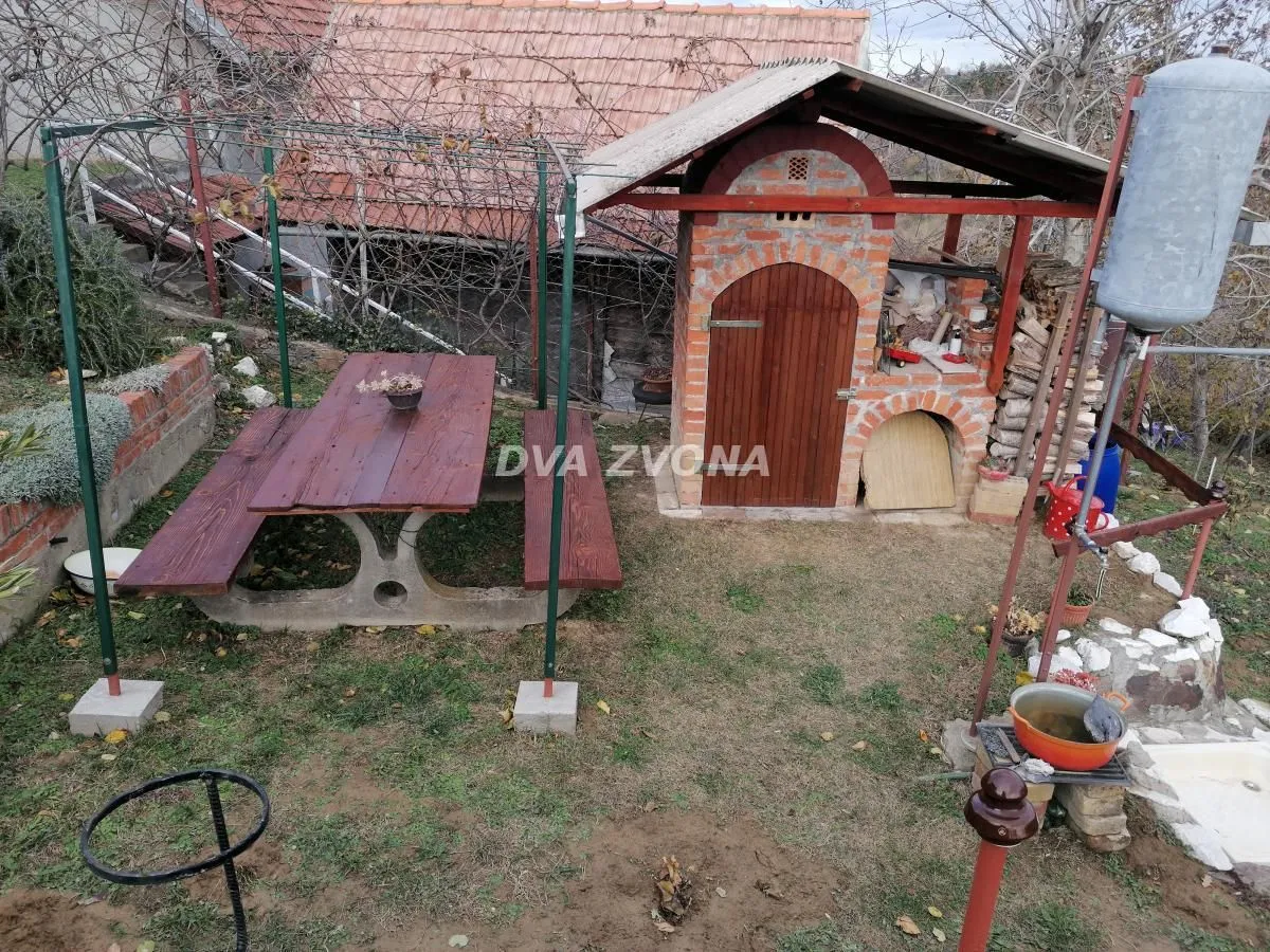 Prodaja, kuća, 66m², Sremska Kamenica, Petrovaradin