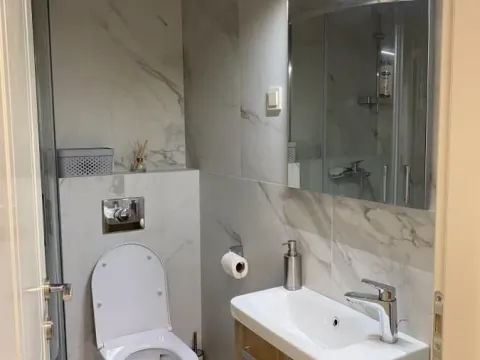 Izdavanje, jednosoban stan, 35m², Seljanovo, Tivat - image 9