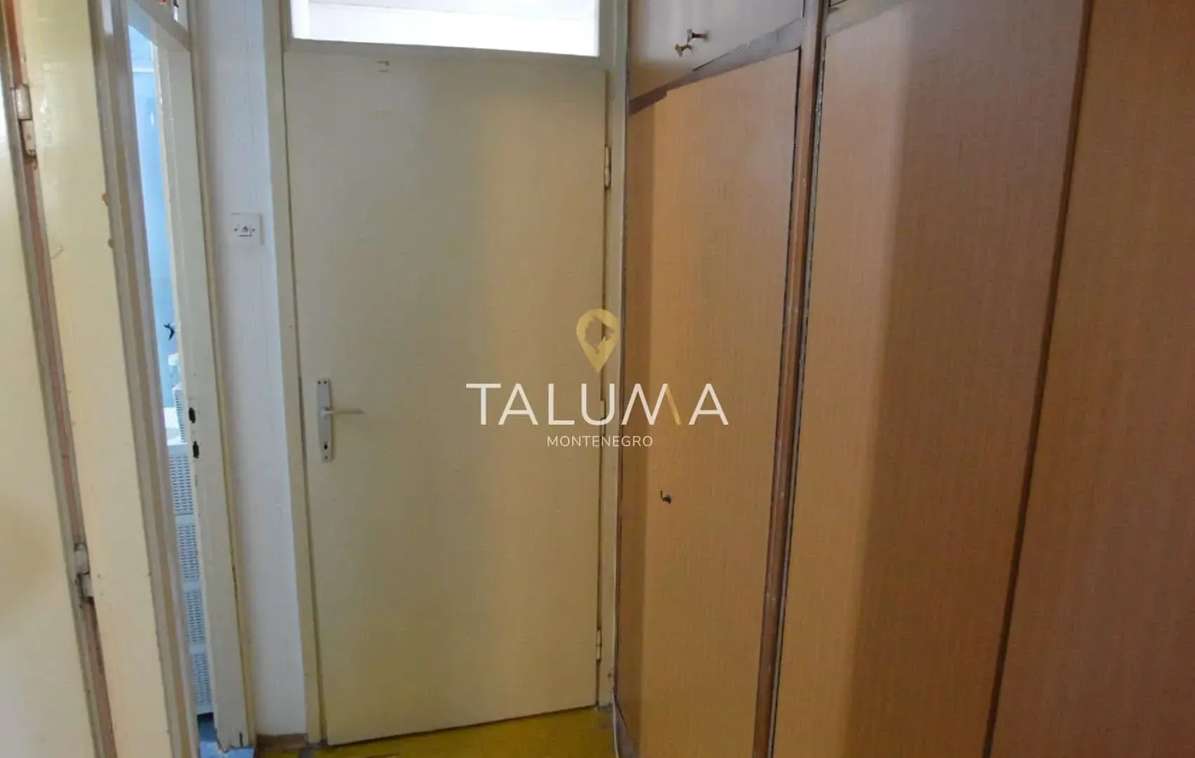 Prodaja, dvosoban stan, 64m², Tuški Put, Podgorica