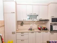 Prodaja, dvosoban stan, 70m², Stari Aerodrom, Podgorica - image 4