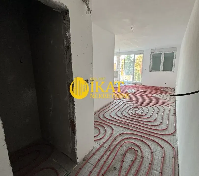 Sale, three bedroom apartment, 74m², Centar, Stara Pazova