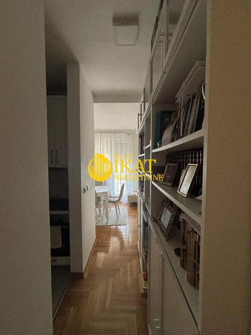 Sale, three bedroom apartment, 69m², Zvezdara Sve Podlokacije, Beograd