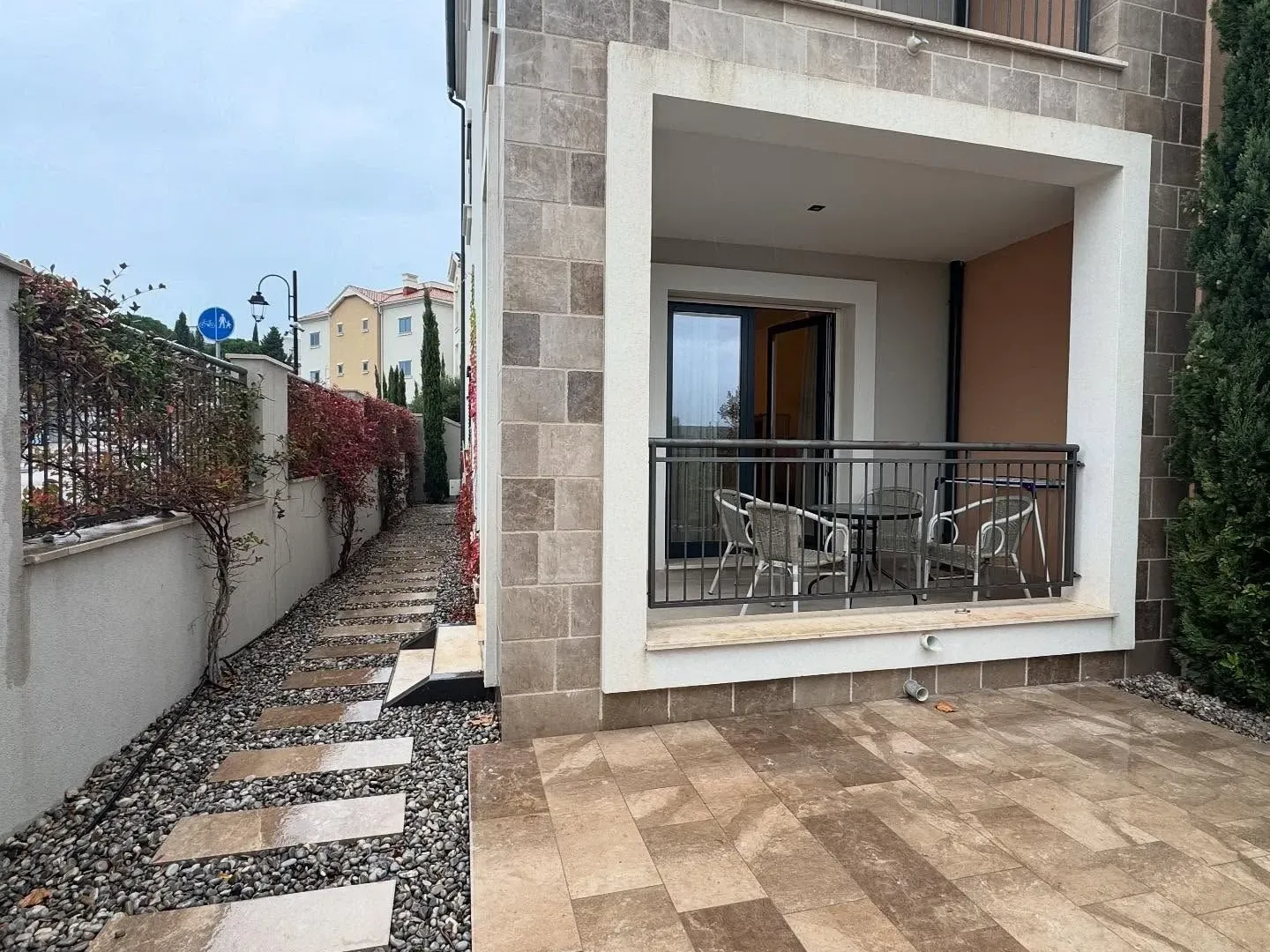 Prodaja, dvosoban stan, 85m², Luštica, Tivat