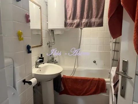 Izdavanje, trosoban stan, 66m², Kalenić Pijaca, Vračar Sve Podlokacije - image 14