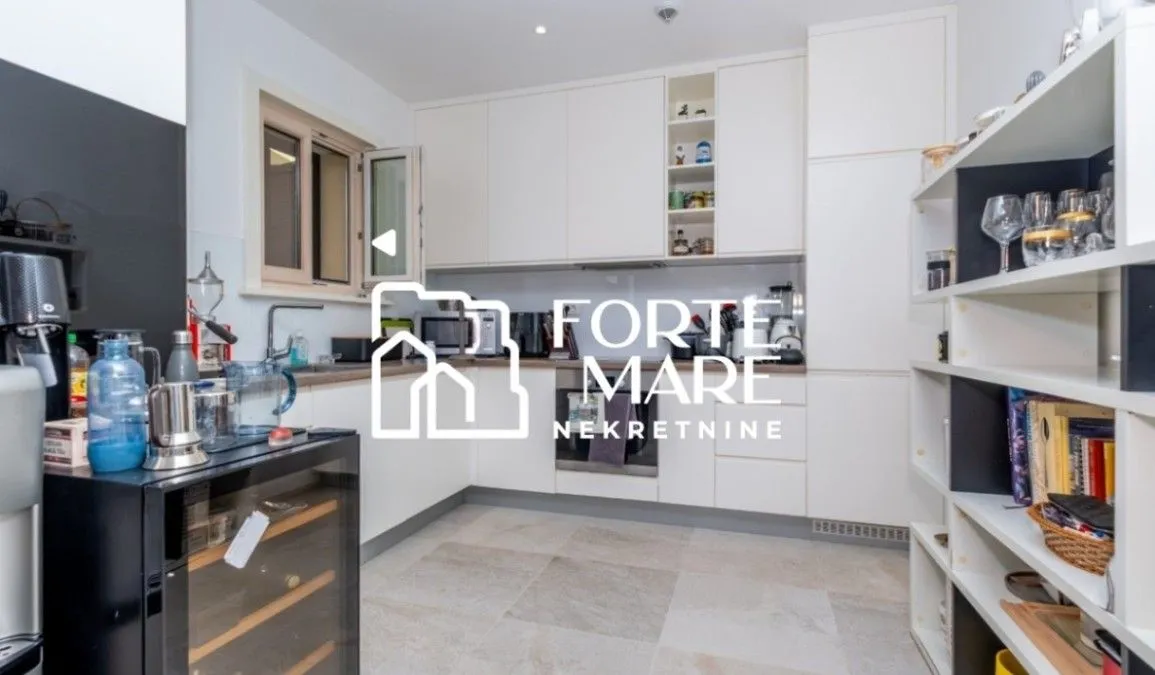 Prodaja, dvosoban stan, 152m², Luštica Bay, Tivat