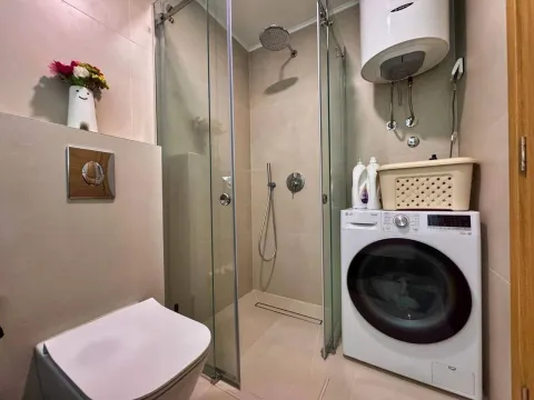 Prodaja, jednosoban stan, 46m², Centar, Podgorica - image 4