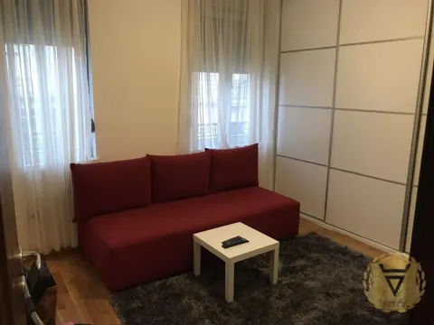 Izdavanje, trosoban stan, 100m², Crveni Krst, Beograd - image 9