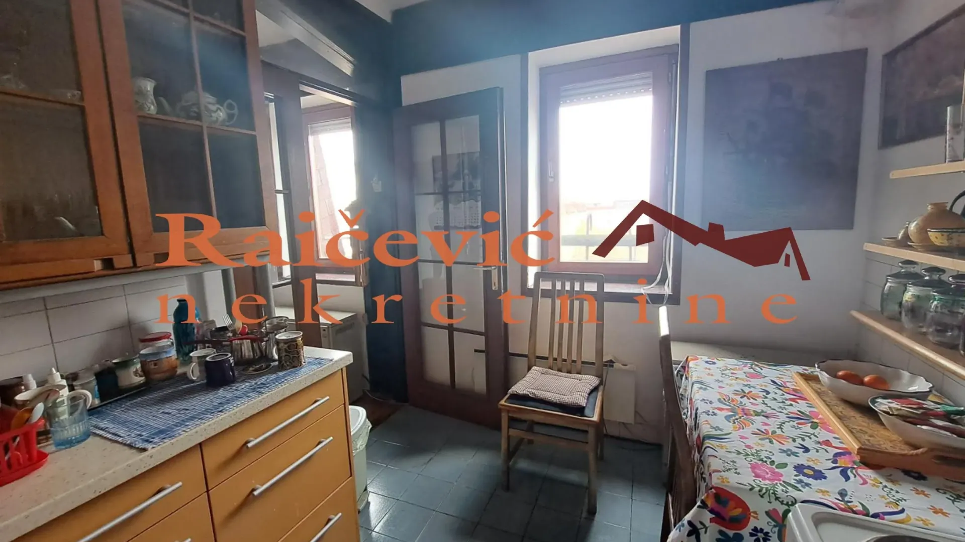 Sale, three bedroom apartment, 86m², Zemun Sve Podlokacije, Beograd