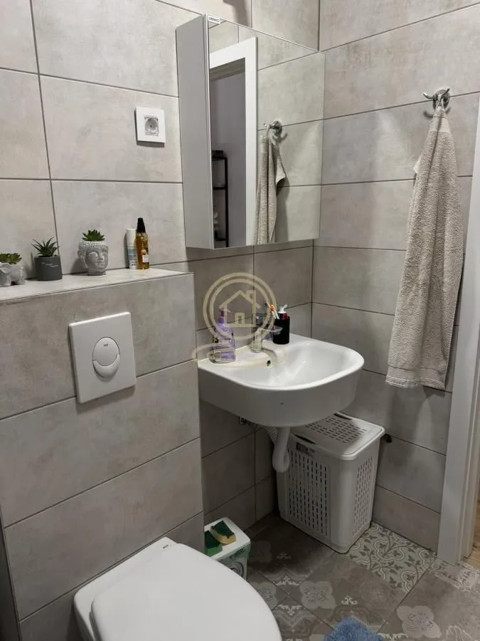 Izdavanje, dvosoban stan, 44m², Liman 4, Novi Sad Sve Podlokacije