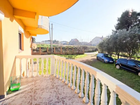 Prodaja, kuća, 350m², Zlatica, Podgorica - image 14