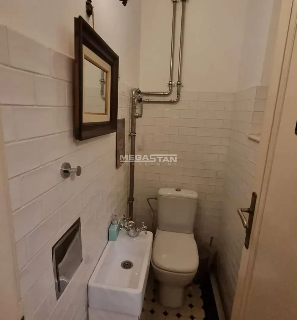Rent, office space, 145m², Stari Grad, Beograd