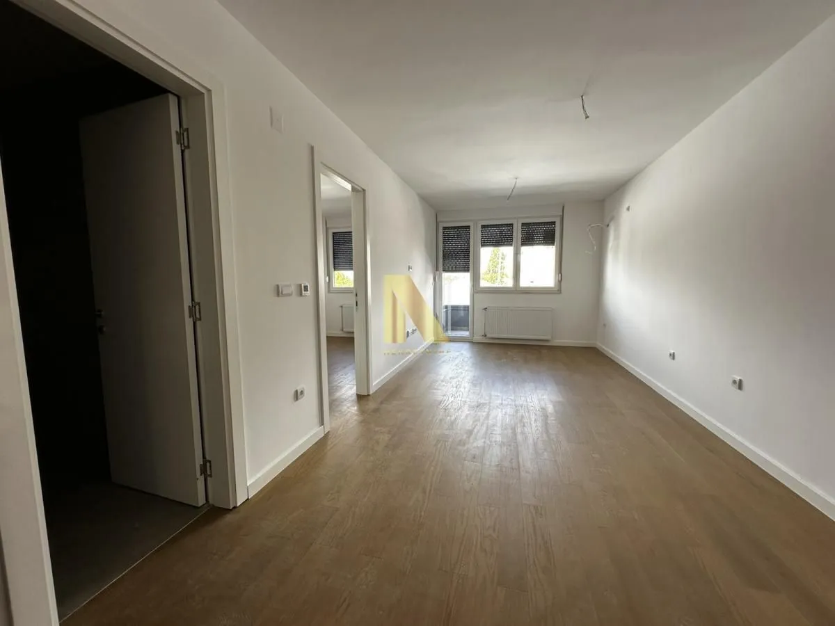 Prodaja, jednosoban stan, 45m², Bulevar patrijarha Pavla, Novi Sad Sve Podlokacije