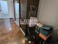 Sale, four bedroom apartment, 127m², Kalenić Pijaca, Vračar Sve Podlokacije - image 2