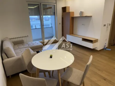 Izdavanje, dvosoban stan, 45m², Bulevar Evrope, Novi Sad Sve Podlokacije - image 2