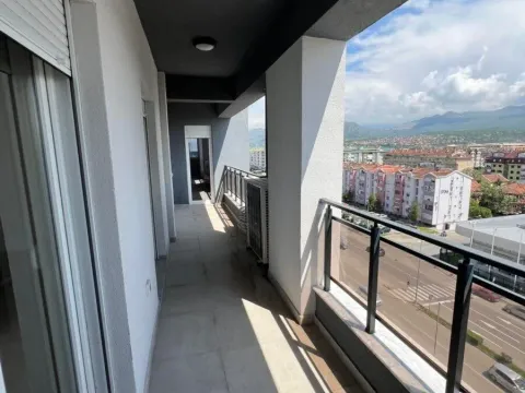 Prodaja, trosoban stan, 104m², Podgorica, Crna Gora - image 2