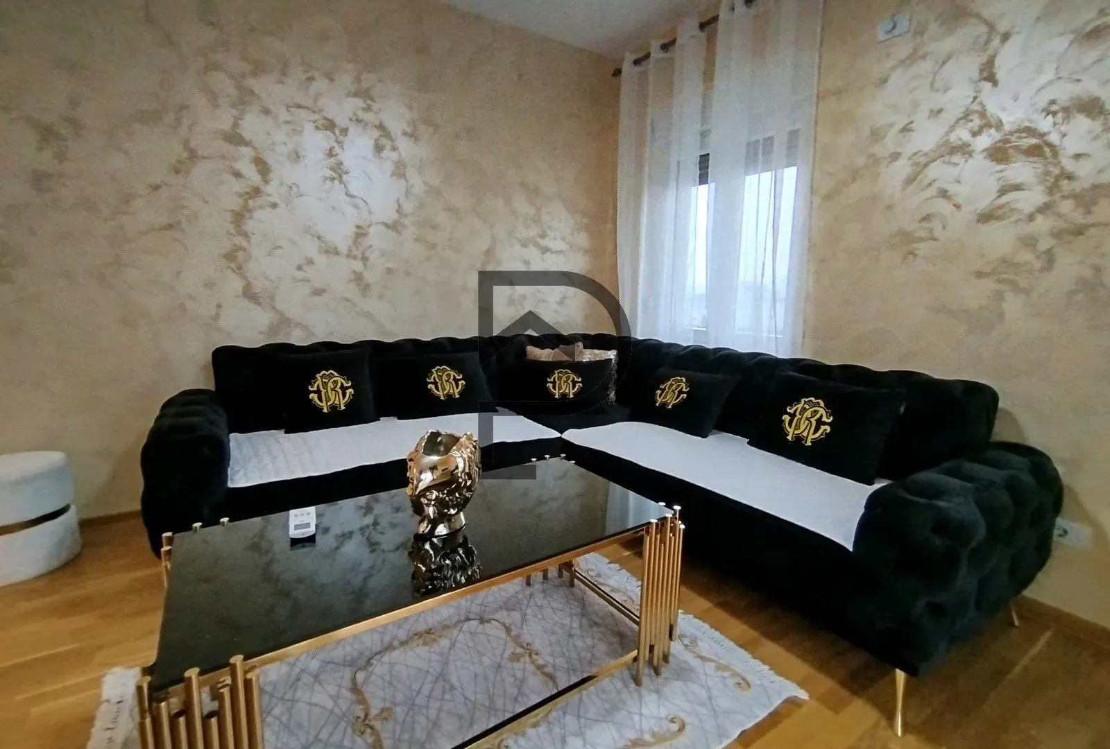 Izdavanje, stan, 53m², City Kvart, Podgorica