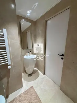 Sale, three bedroom apartment, 82m², Savski Venac, Beograd - image 18