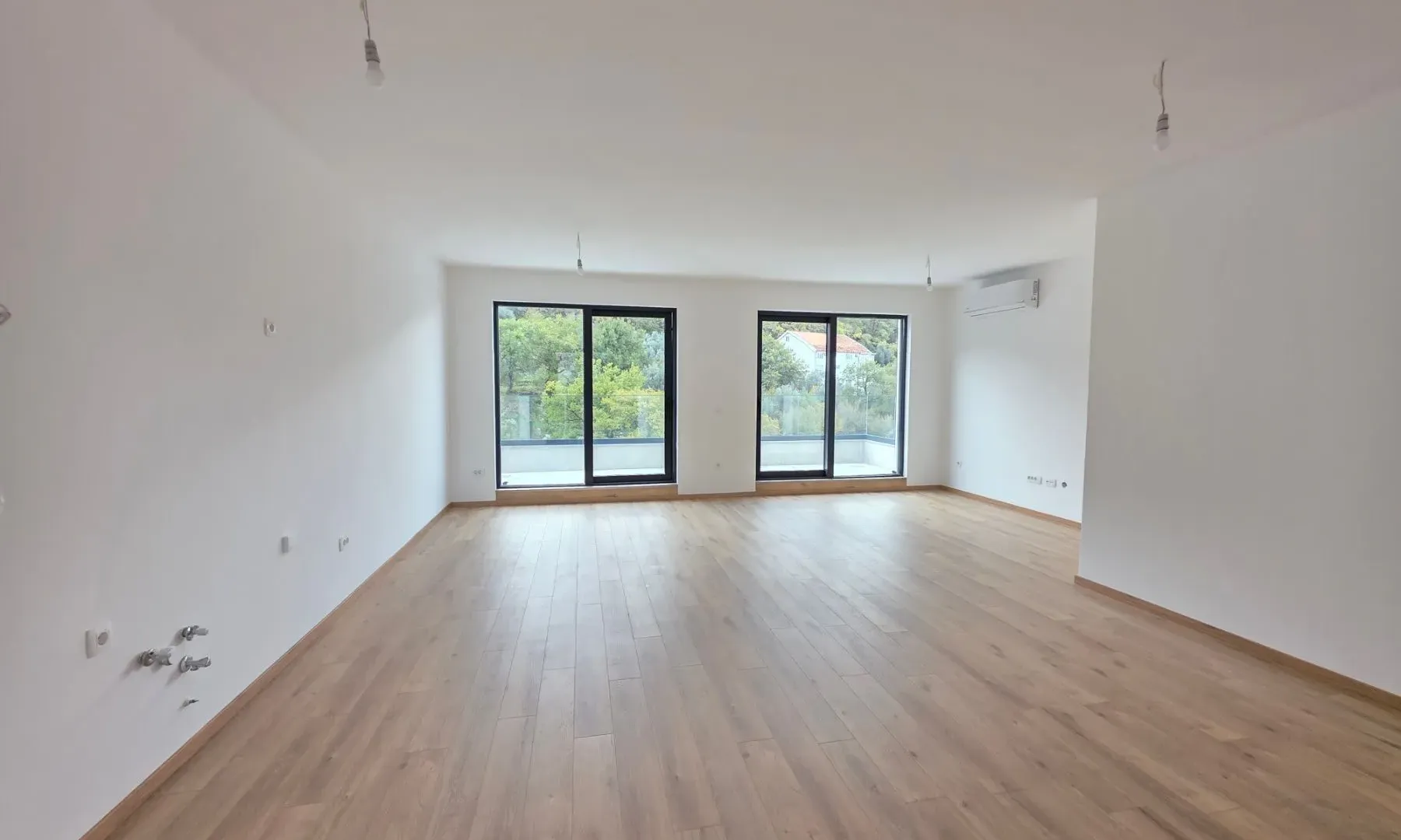 Sale, two bedroom apartment, 114m², Kamenovo, Budva