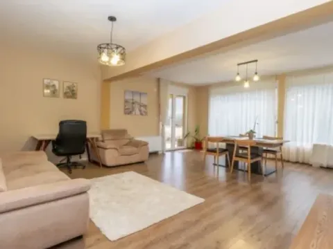 Izdavanje,  kuća, 146m2, Tološi, Podgorica