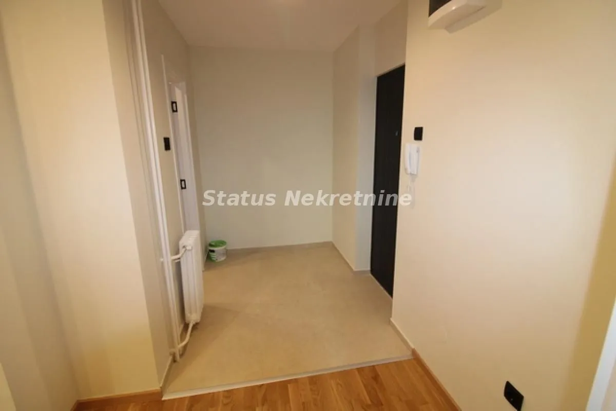 Prodaja, jednosoban stan, 38m², Novo naselje, Novi Sad