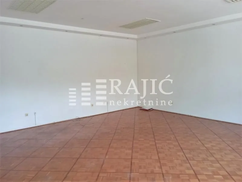 Rent, office space, 500m², Brace Jerković, Voždovac Sve Podlokacije