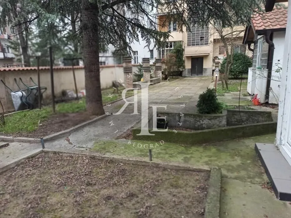 Sale, house, 70m², Vračar Sve Podlokacije, Beograd