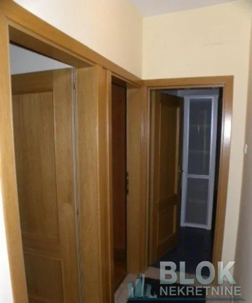 Rent, two bedroom apartment, 75m², Blok 6, Podgorica