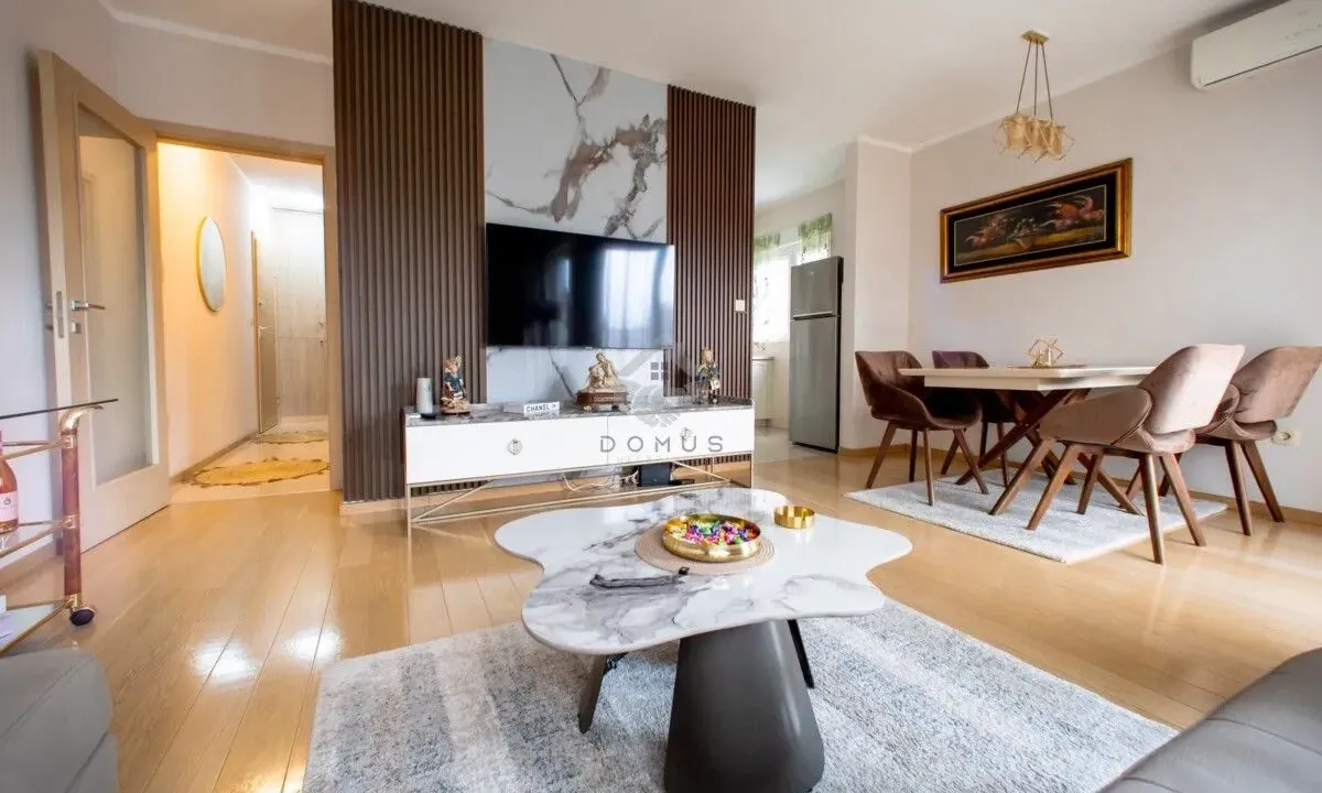 Rent, one bedroom apartment, 55m², City Kvart, Podgorica