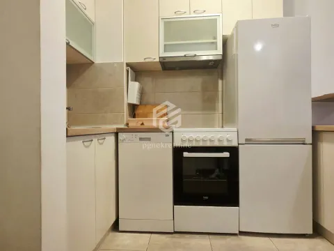 Rent, one bedroom apartment, 40m², Tuški Put, Podgorica - image 7