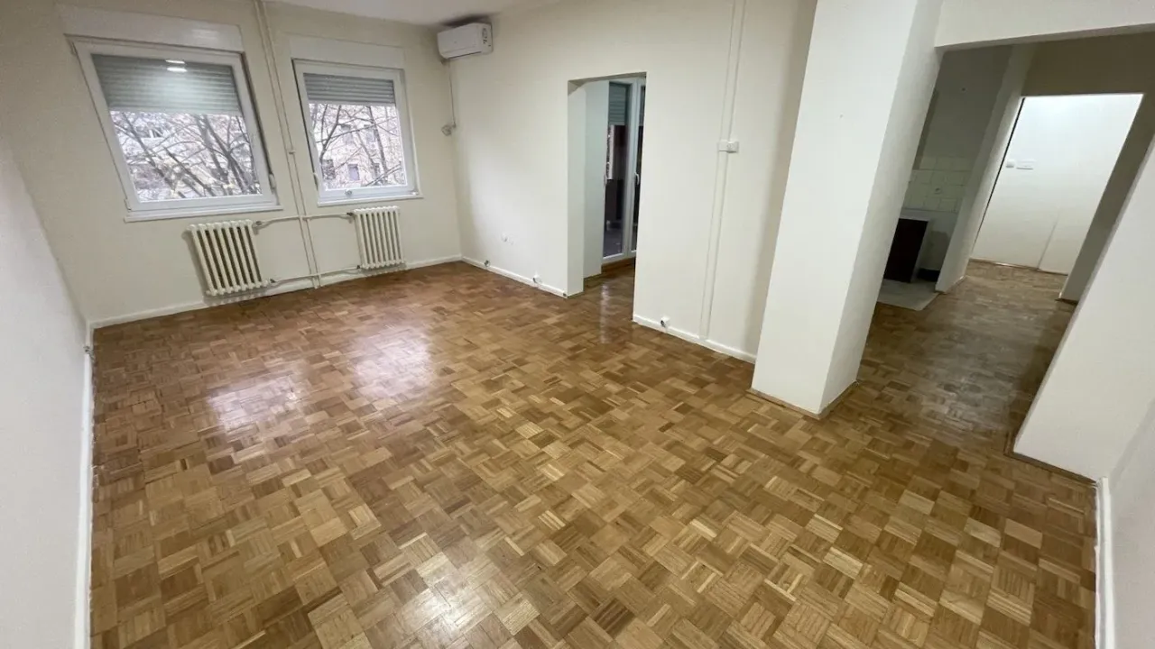 Izdavanje, jednosoban stan, 56m², Detelinara, Novi Sad Sve Podlokacije