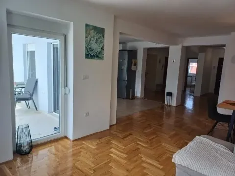 Prodaja, kuća, 325m², Veternik, Novi Sad Sve Podlokacije - image 10