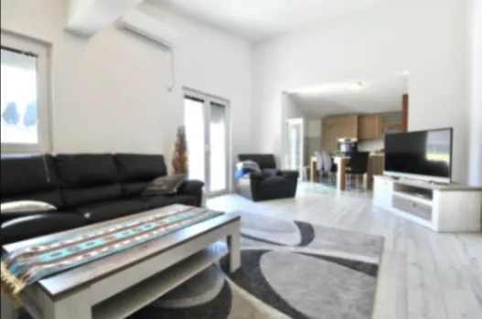 Rent, three bedroom apartment, 130m², Čeluga, Bar