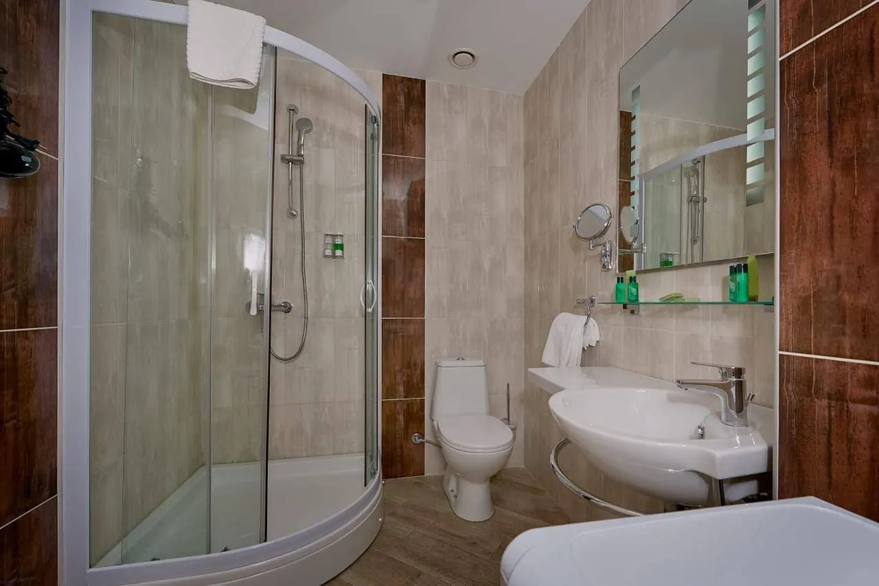 Rent, one bedroom apartment, 72m², Bečići, Budva