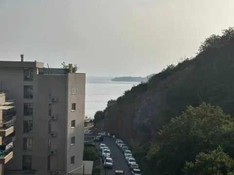 Prodaja, jednosoban stan, 47m², Pržno, Budva - image 4