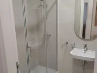 Izdavanje, jednosoban stan, 45m², Pobrežje, Podgorica - image 8