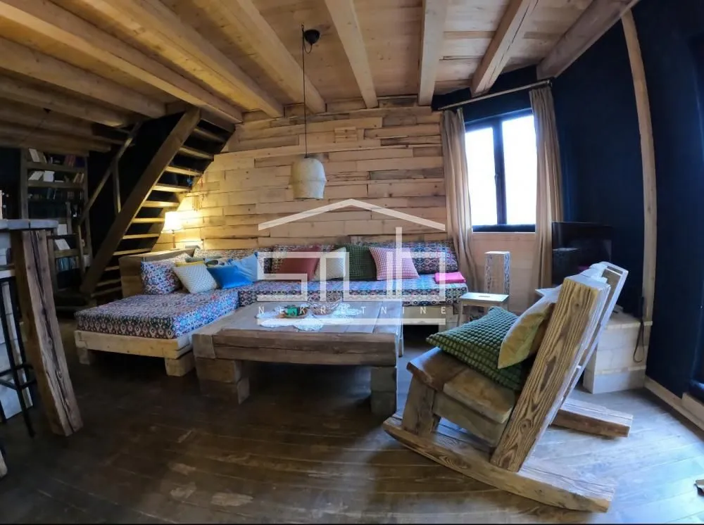 Prodaja, kuća, 67m², Kraljevi Čardaci, Kopaonik