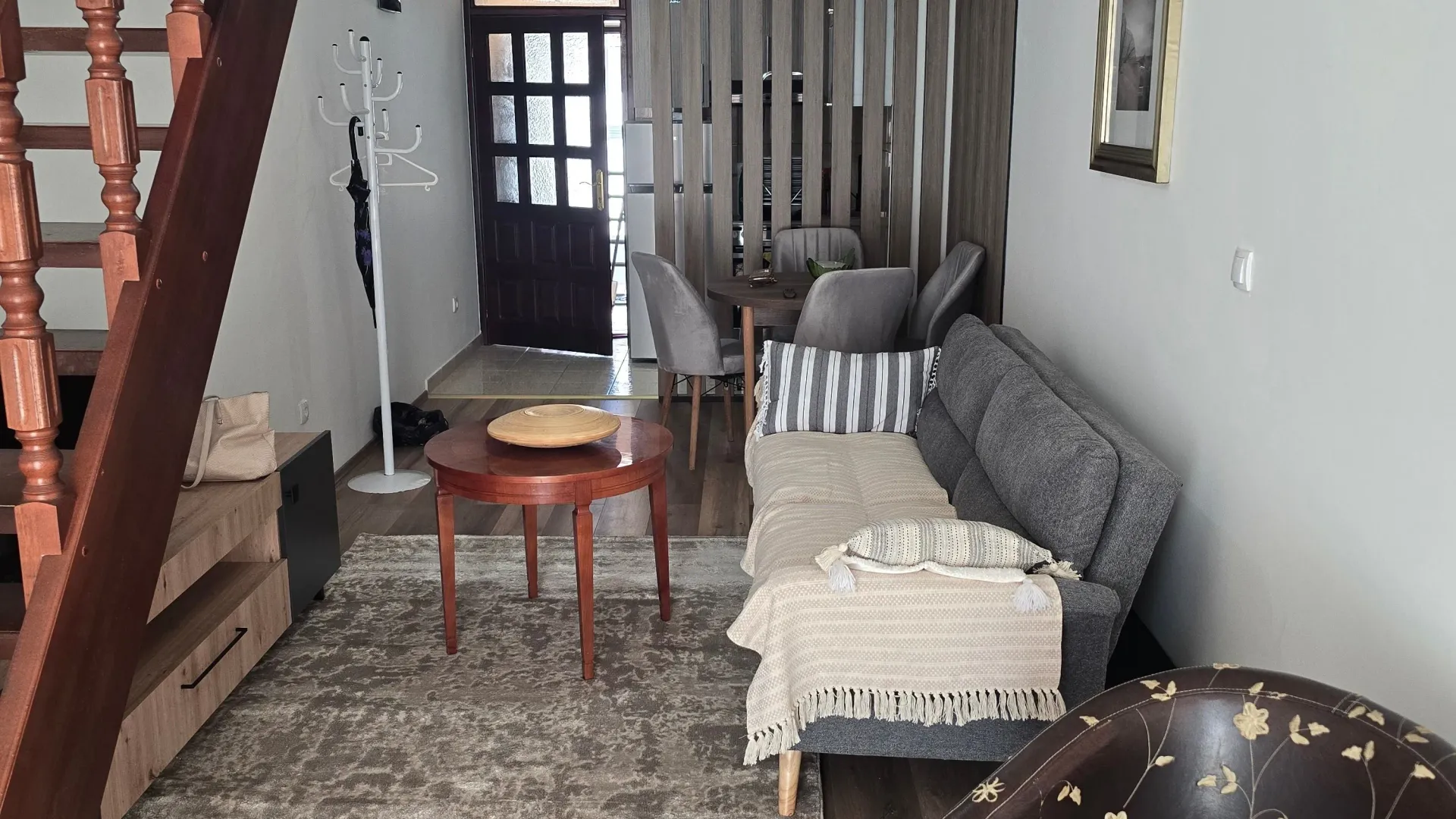 Izdavanje, jednosoban stan, 48m², Centar, Podgorica