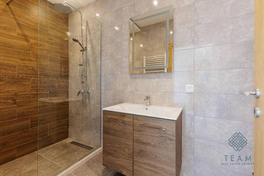 Prodaja, kuća, 200m², Krašići, Tivat