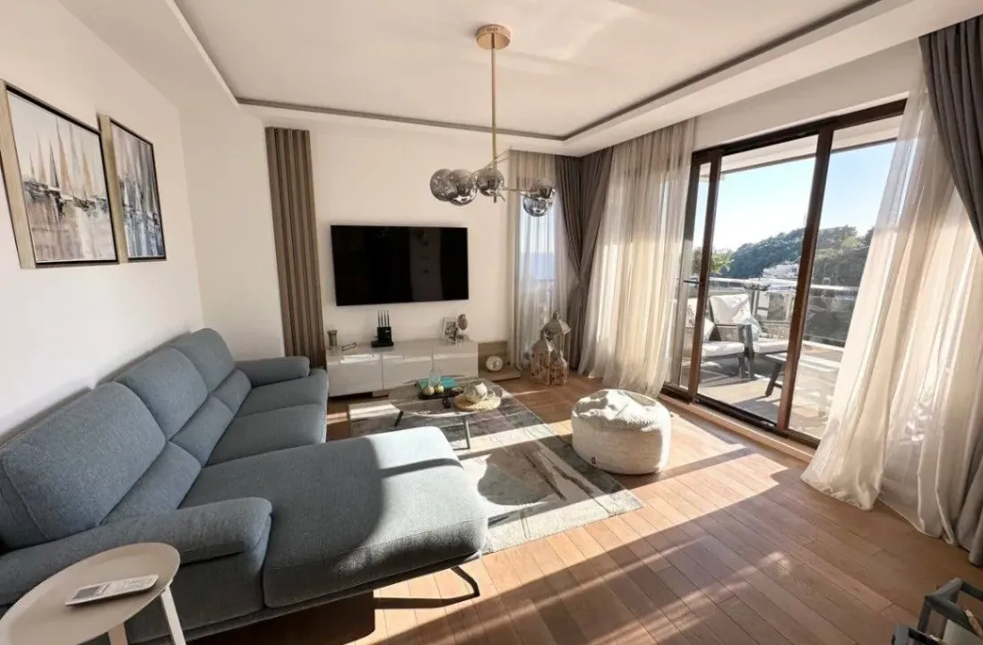 Prodaja, trosoban stan, 111m², Bečići, Budva